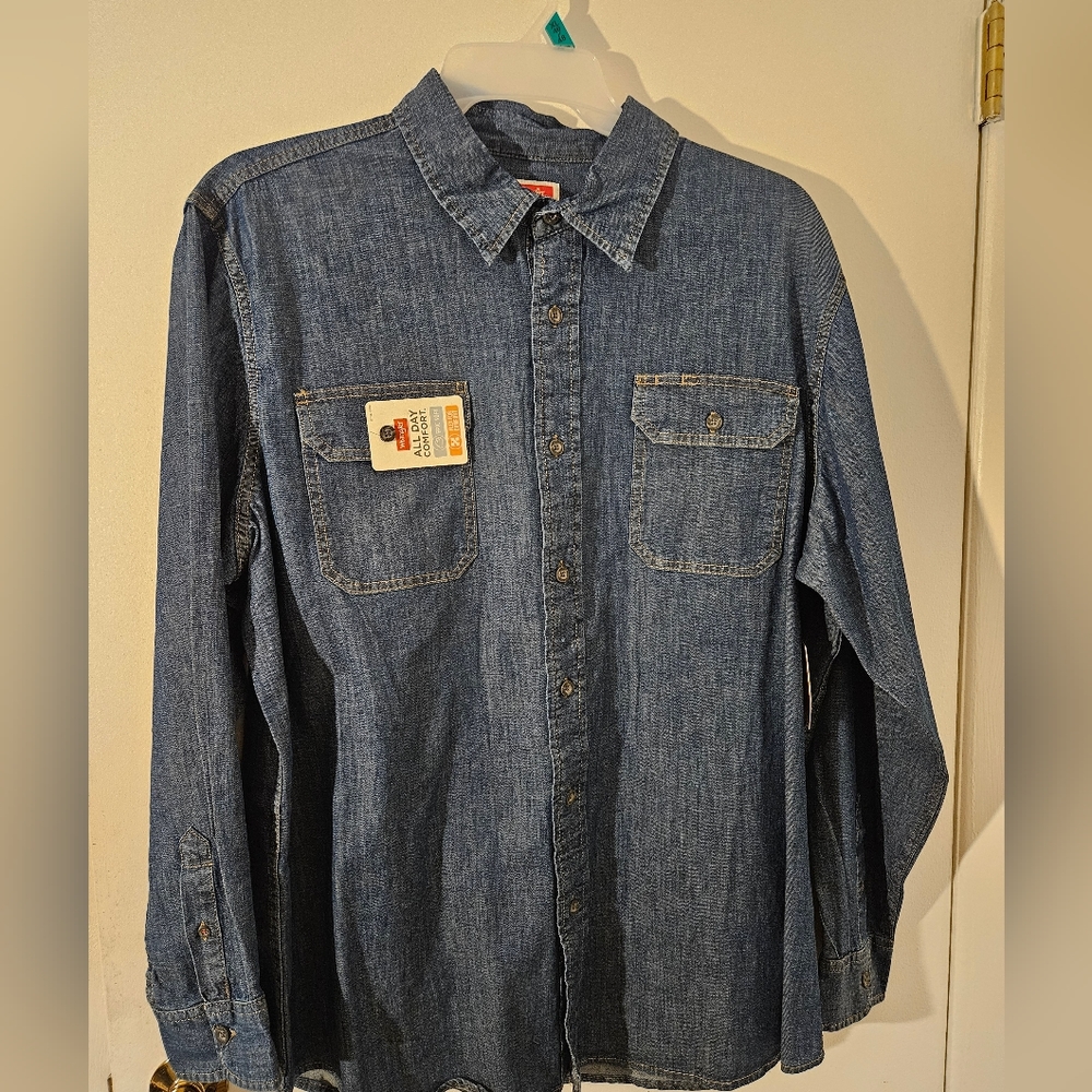 Men's button-down jean shirt